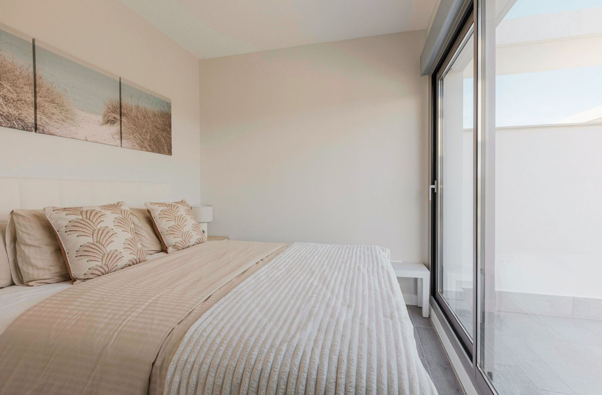 Huis te koop in Mijas Costa | 4 slaapkamers H5311723