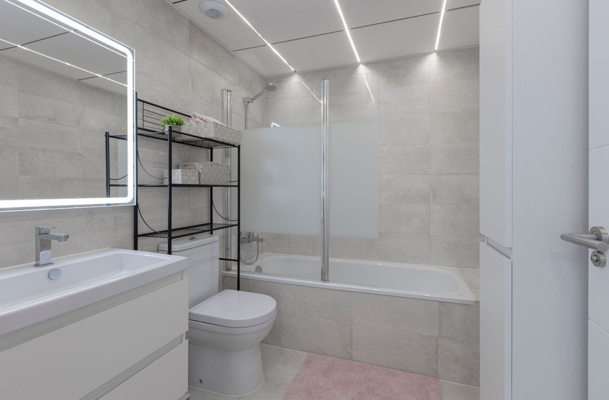 Huis te koop in Mijas Costa | 4 slaapkamers H5311723