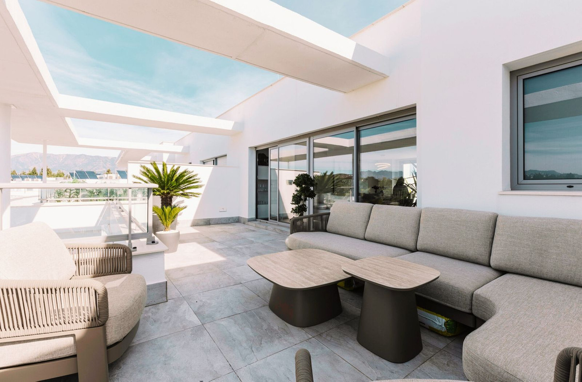 Huis te koop in Mijas Costa | 4 slaapkamers H5311723