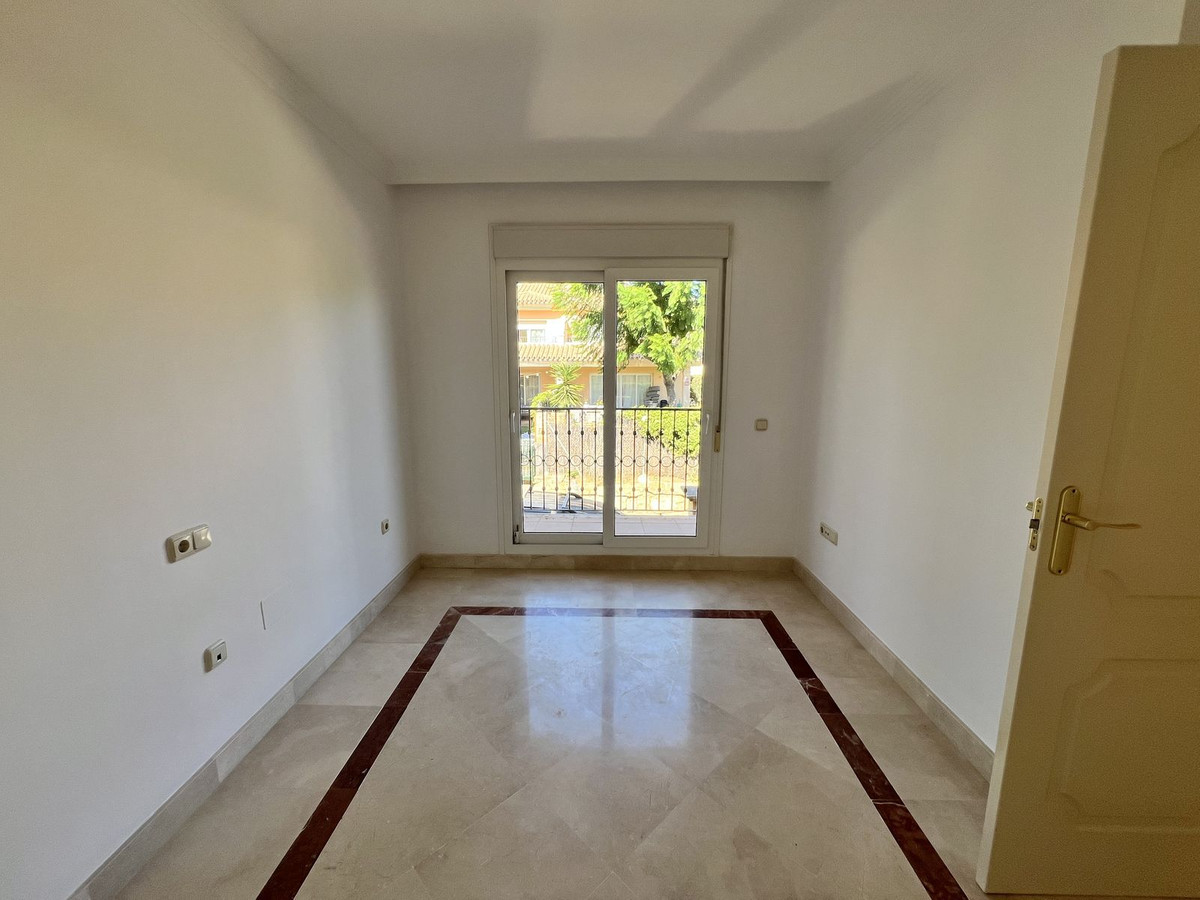 Property main view 32