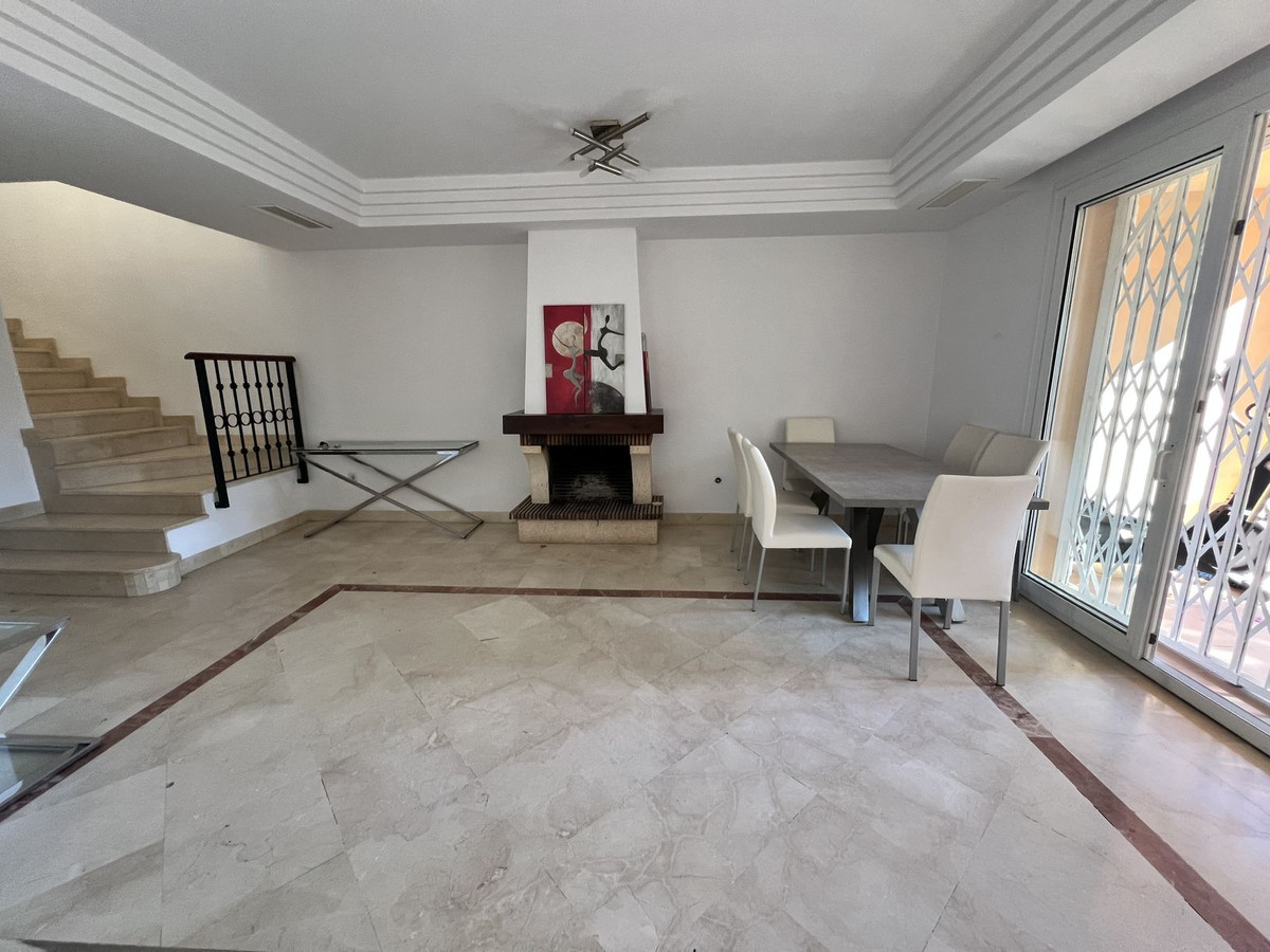 Property main view 50