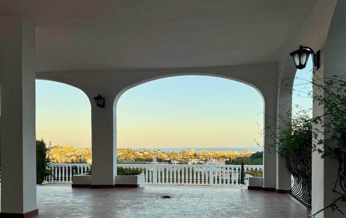 Huis te koop in Mijas Costa | 4 slaapkamers H5338618