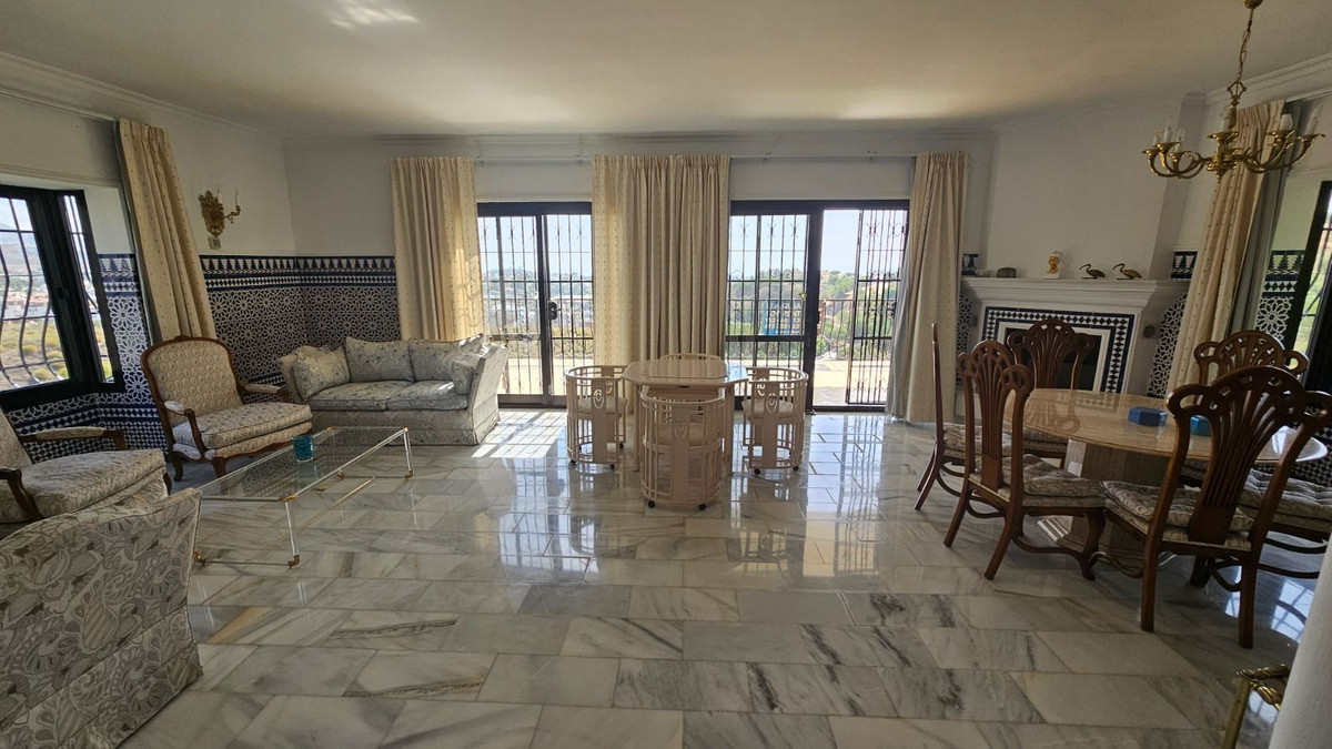Huis te koop in Mijas Costa | 4 slaapkamers H5338618