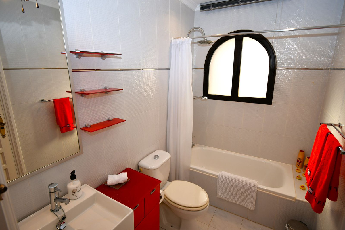 Huis te koop in Mijas Costa | 7 slaapkamers H5346406