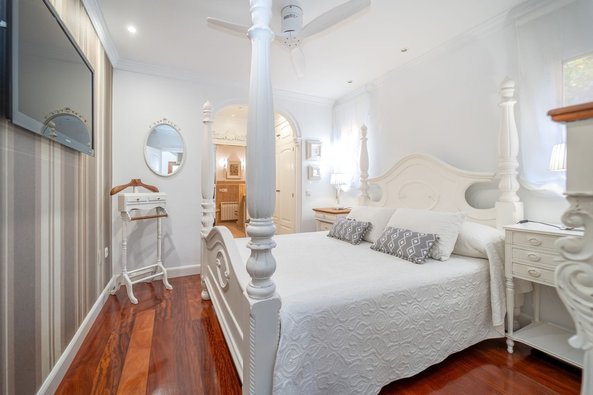 Huis te koop in Mijas Costa | 4 slaapkamers H5353693