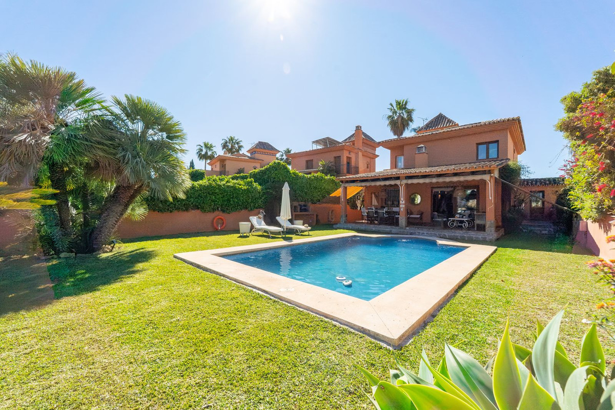 Huis te koop in Mijas Costa | 4 slaapkamers H5353693