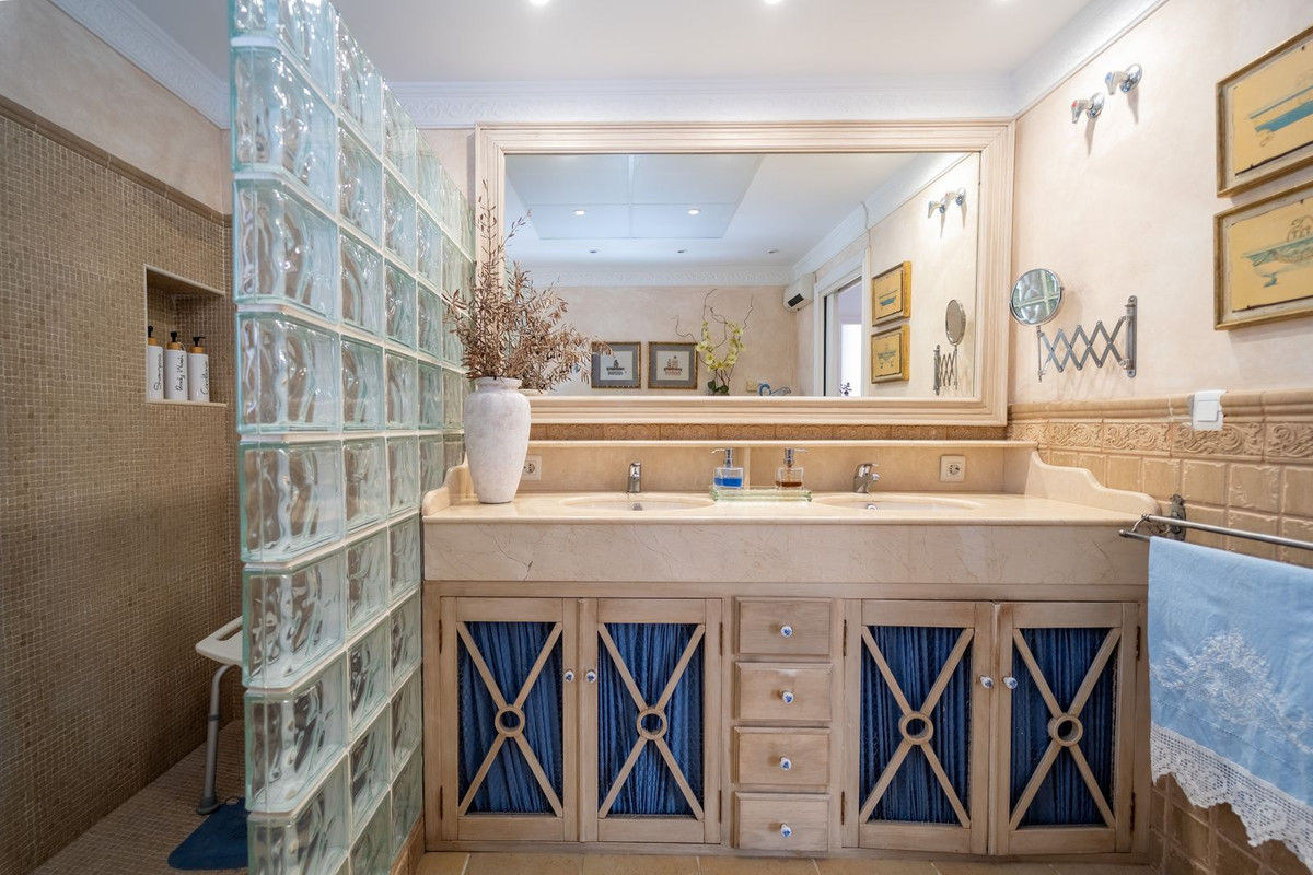 Huis te koop in Mijas Costa | 4 slaapkamers H5353693