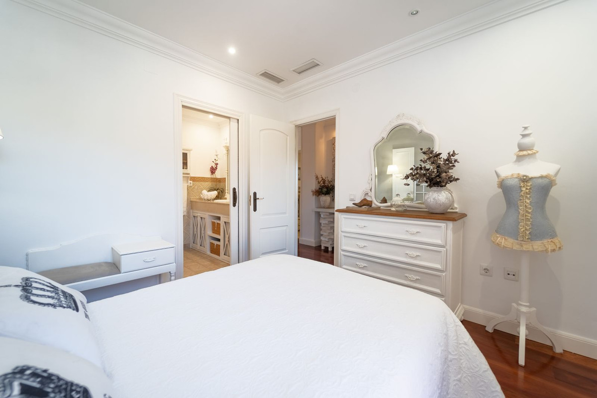 Huis te koop in Mijas Costa | 4 slaapkamers H5353693