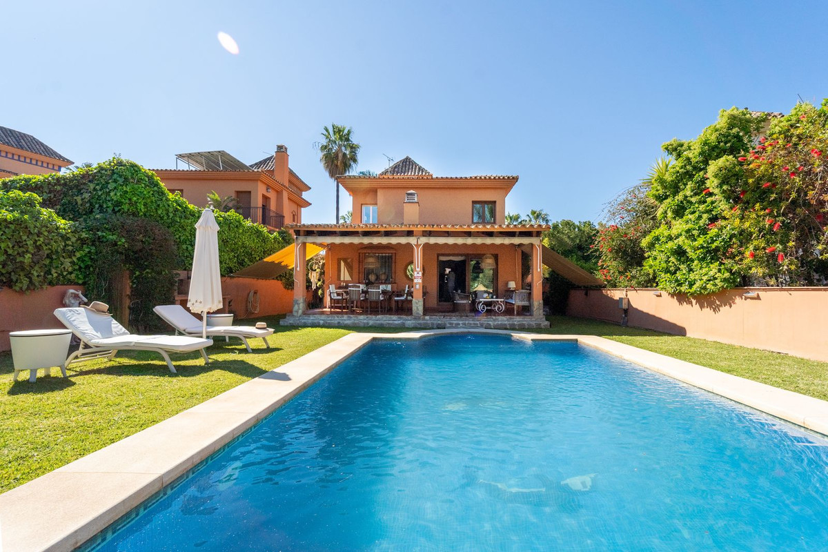 Huis te koop in Mijas Costa | 4 slaapkamers H5353693