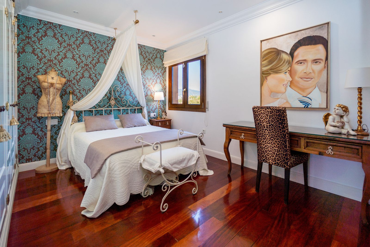 Huis te koop in Mijas Costa | 4 slaapkamers H5353693