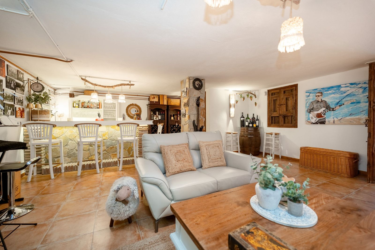 Huis te koop in Mijas Costa | 4 slaapkamers H5353693