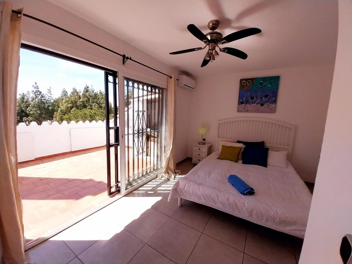 Huis te koop in Mijas Costa | 4 slaapkamers H5382703
