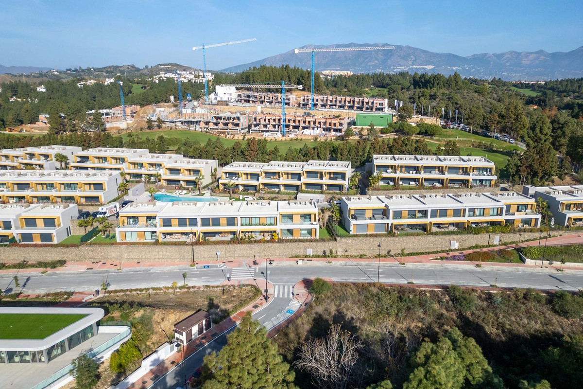 Huis te koop in Mijas Costa | 3 slaapkamers H5401195