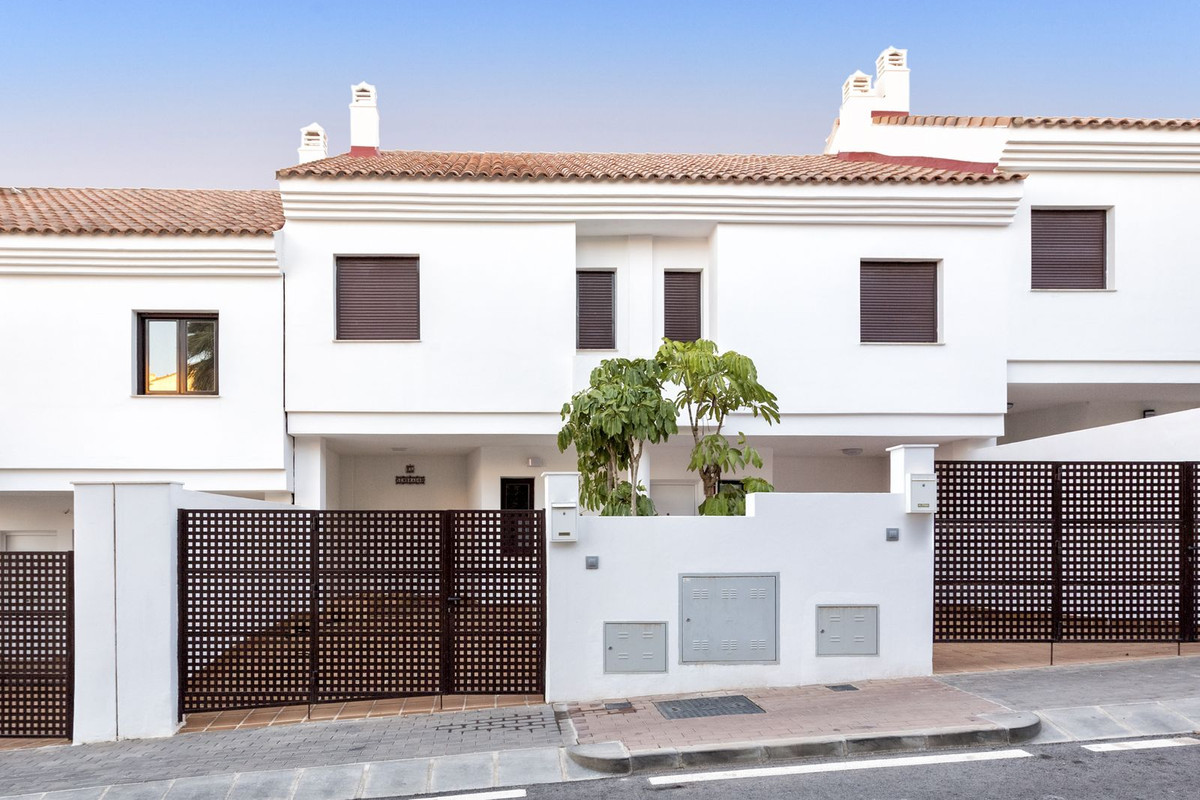 Huis te koop in Mijas Costa | 4 slaapkamers H5413177