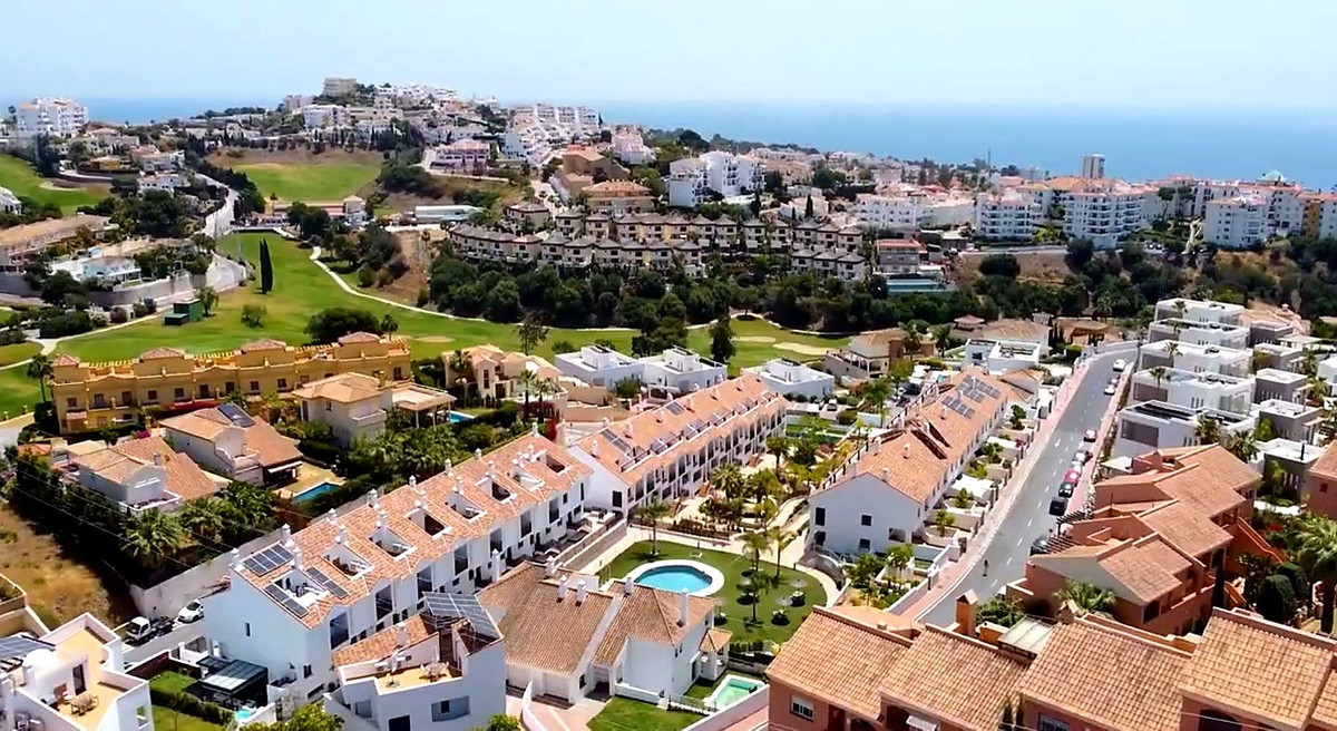 Huis te koop in Mijas Costa | 4 slaapkamers H5413177