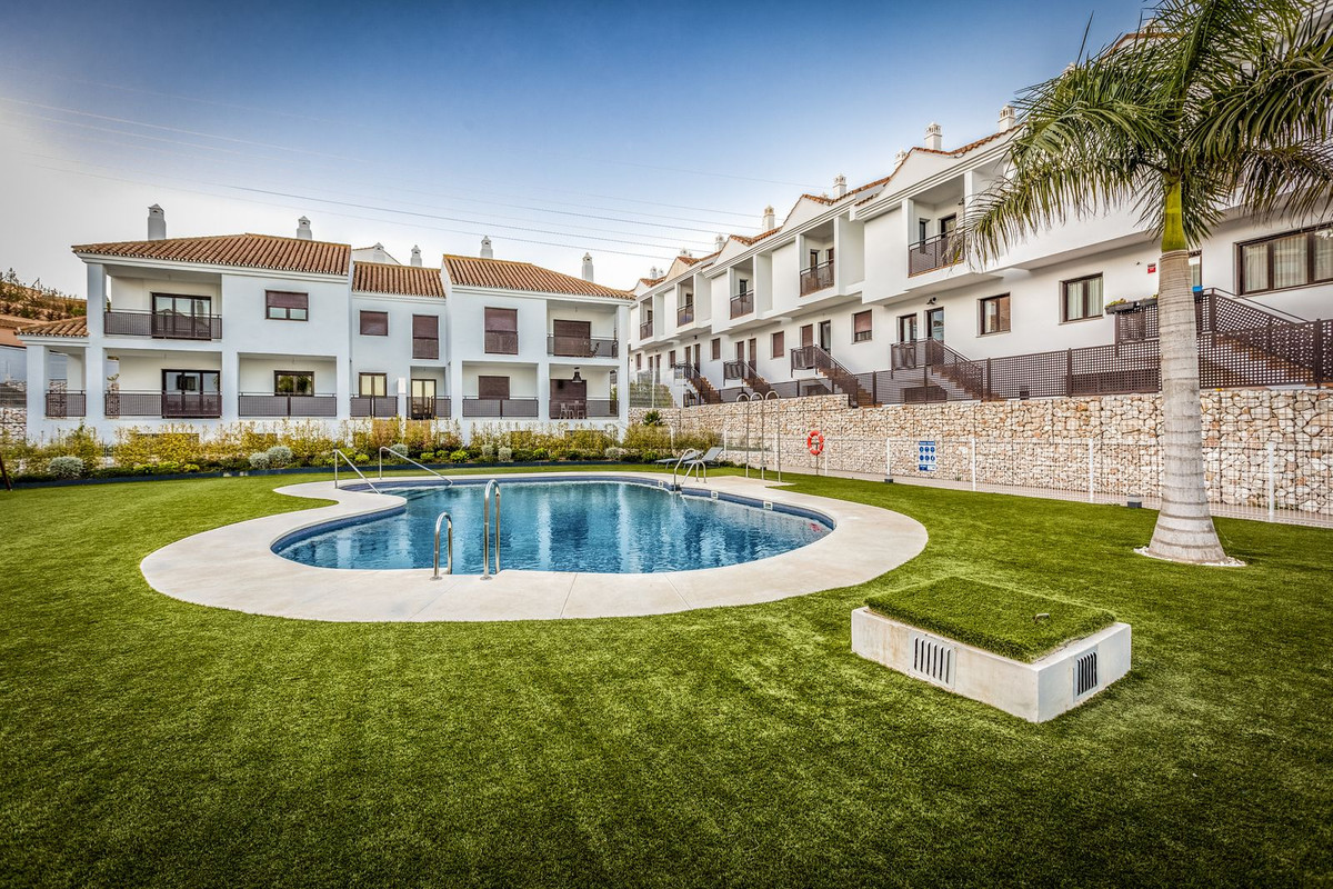 Huis te koop in Mijas Costa | 4 slaapkamers H5413177