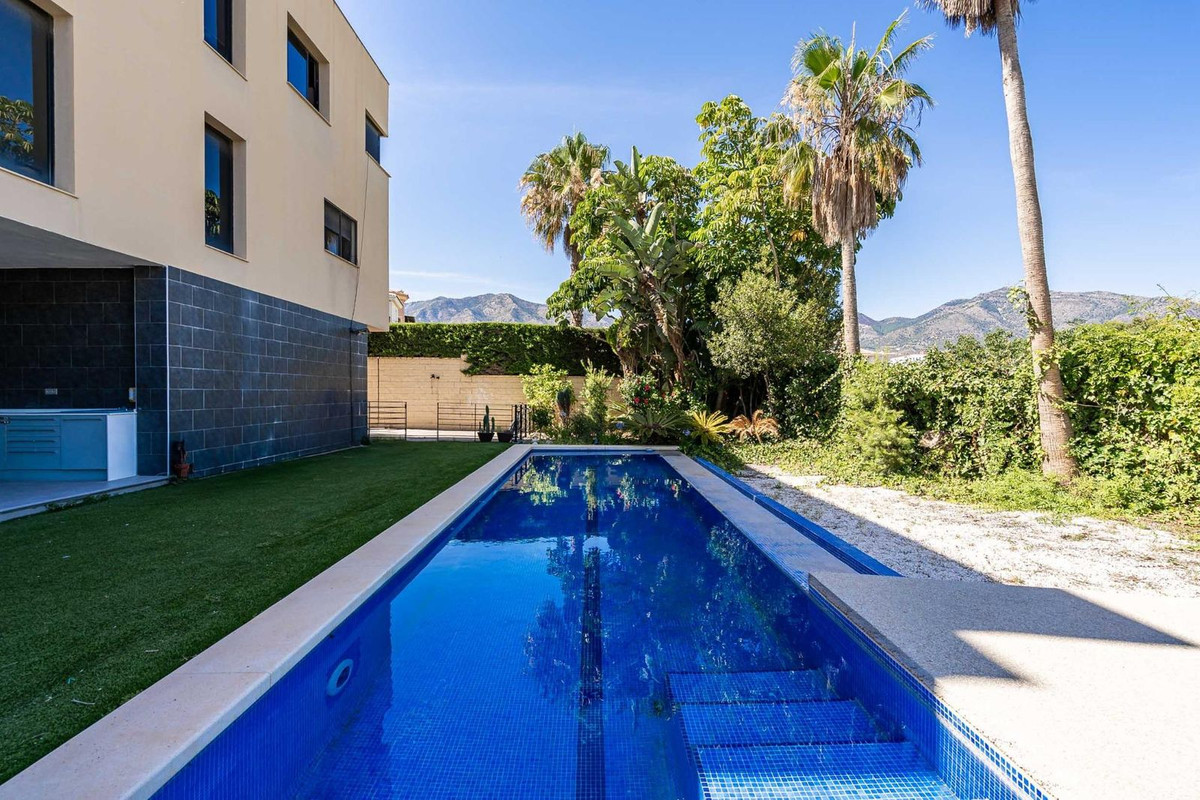 Huis te koop in Mijas Costa | 5 slaapkamers H5417203