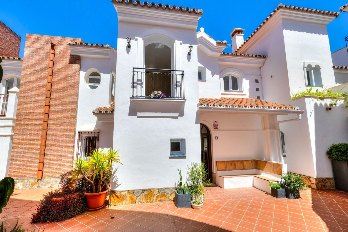 Huis te koop in Mijas Costa | 3 slaapkamers H5432212