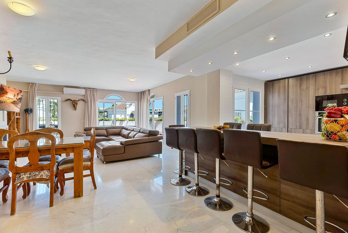 Huis te koop in Mijas Costa | 3 slaapkamers H5432212