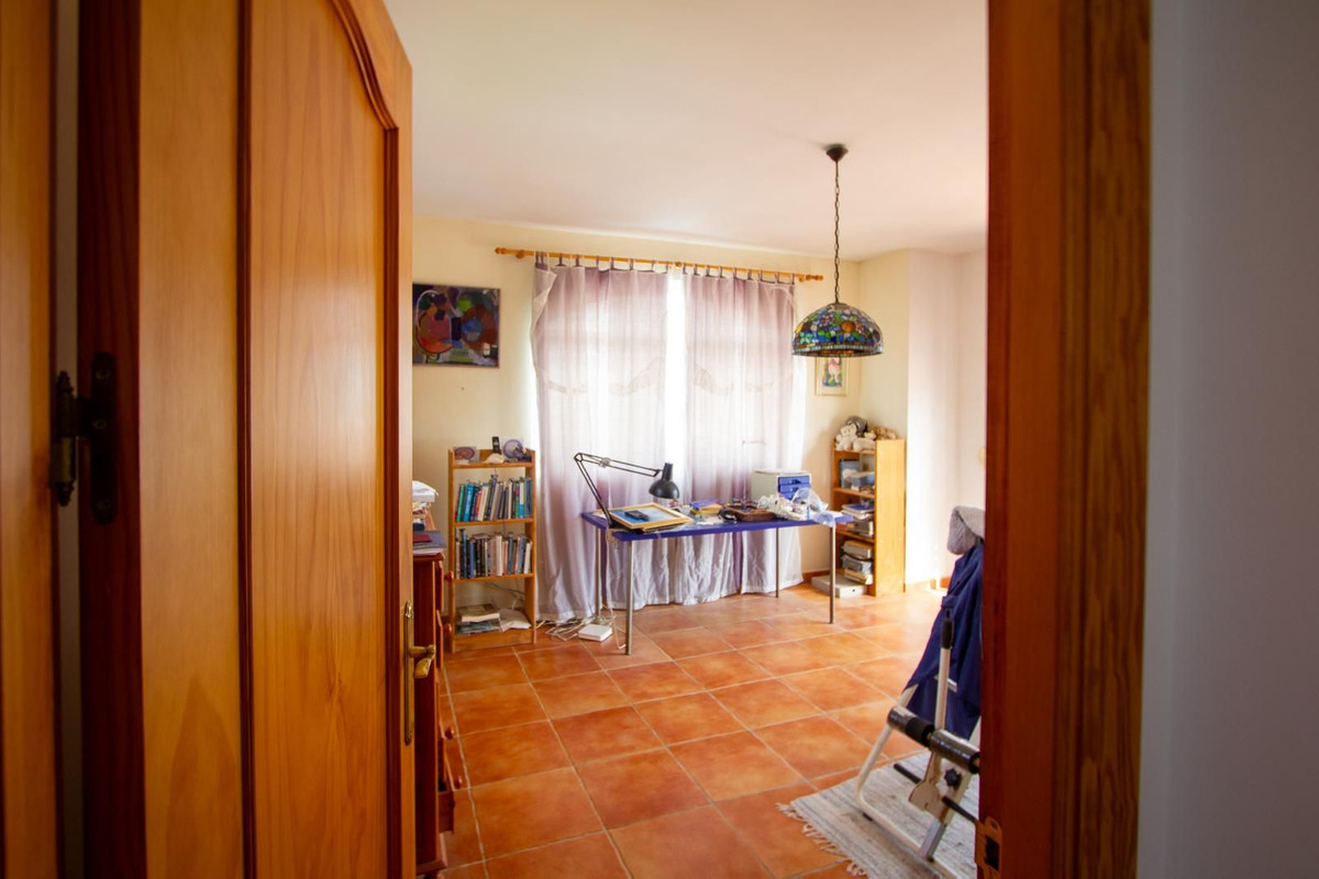 Property main view 44