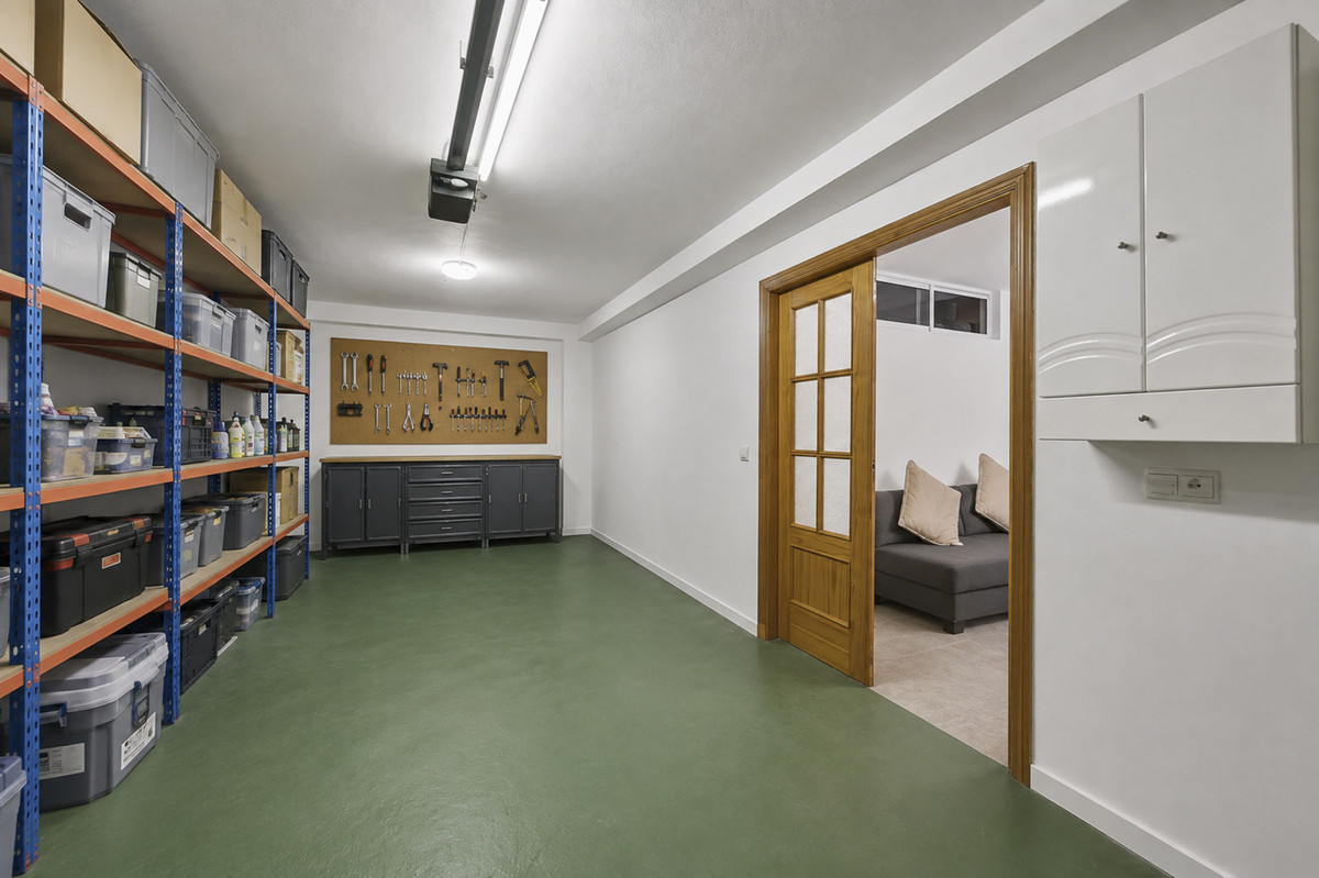Property main view 33