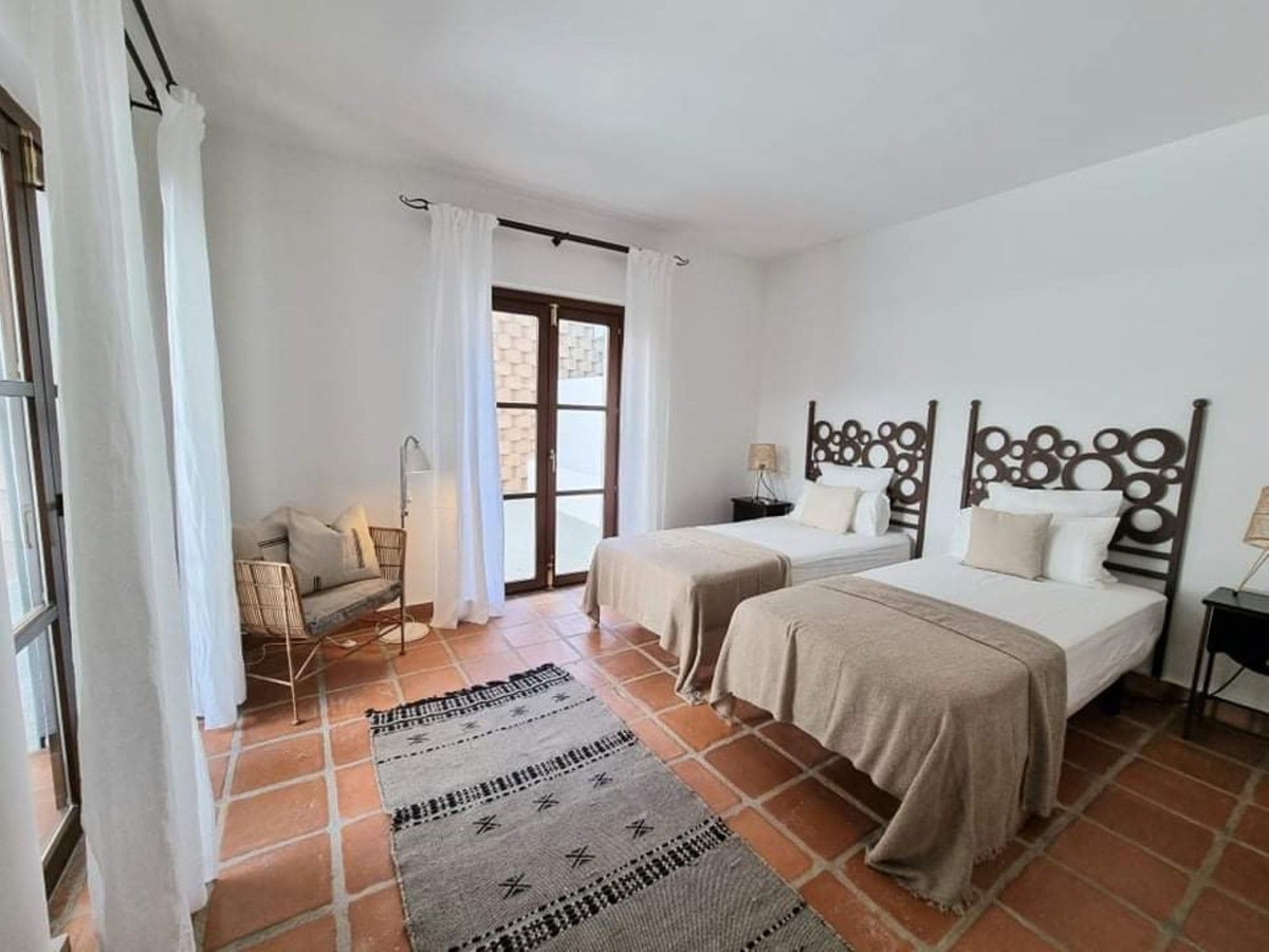 Property main view 50