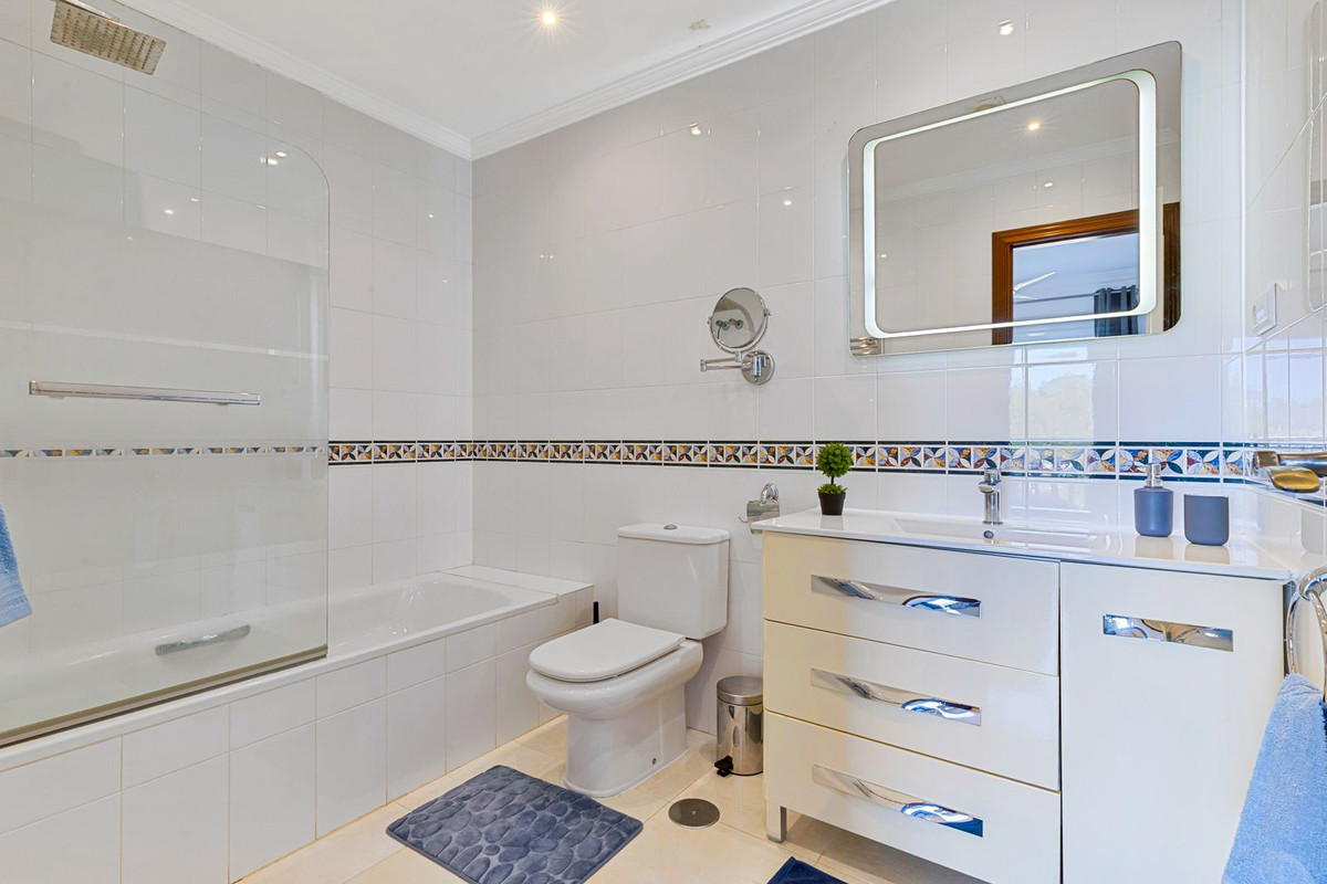Huis te koop in Mijas Costa | 3 slaapkamers H5528308