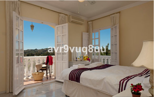 Huis te koop in Mijas Golf | 5 slaapkamers H3159907
