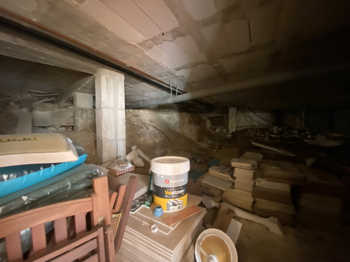 Property main view 64