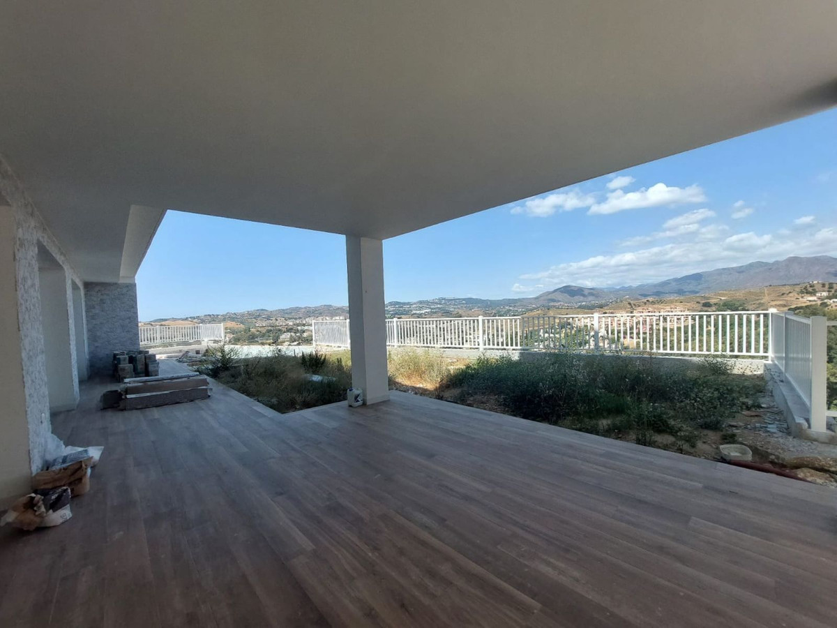 Property main view 40