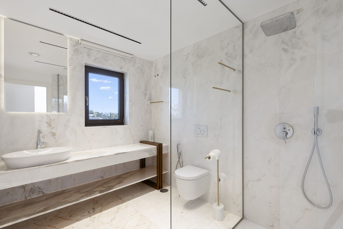 Property main view 32