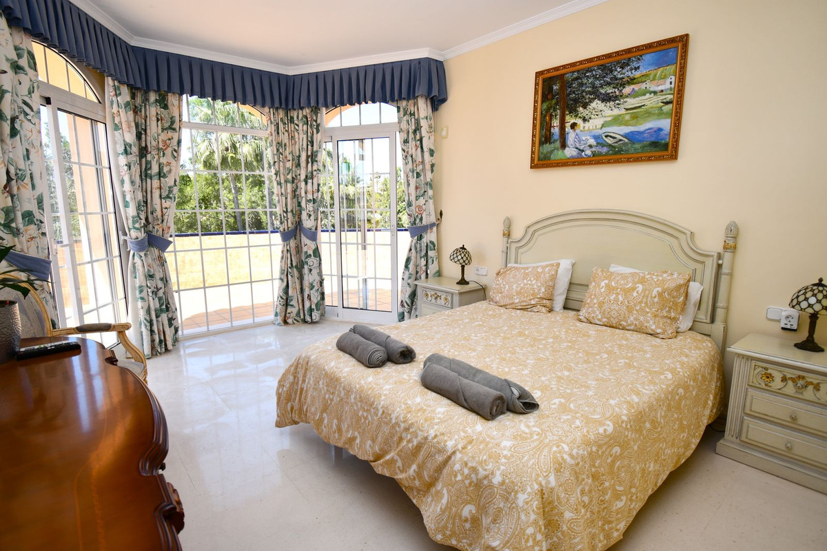 Property main view 80