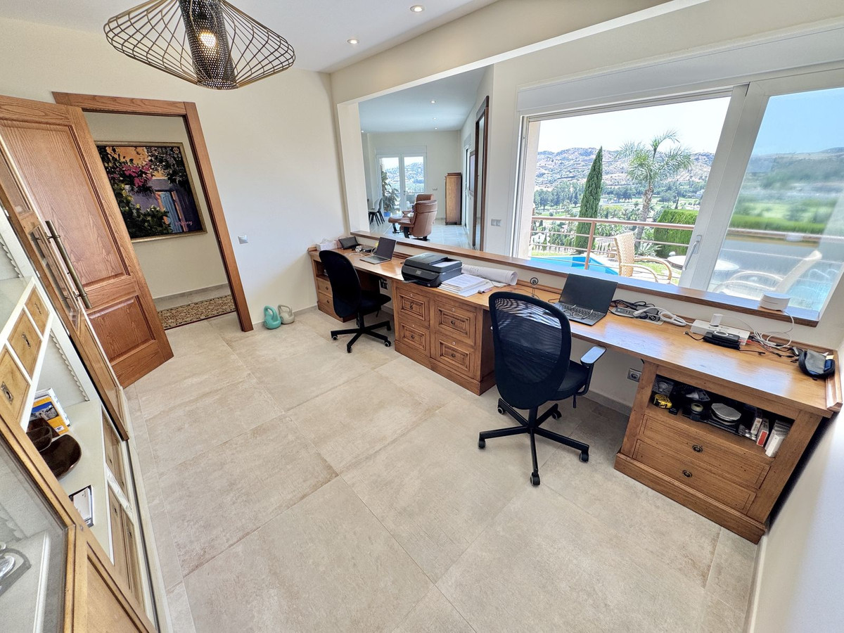 Huis te koop in Mijas Golf | 8 slaapkamers H5105731