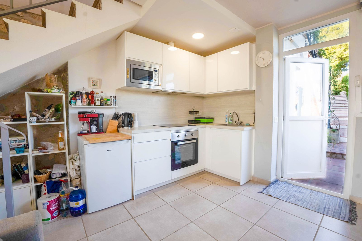 Property main view 50