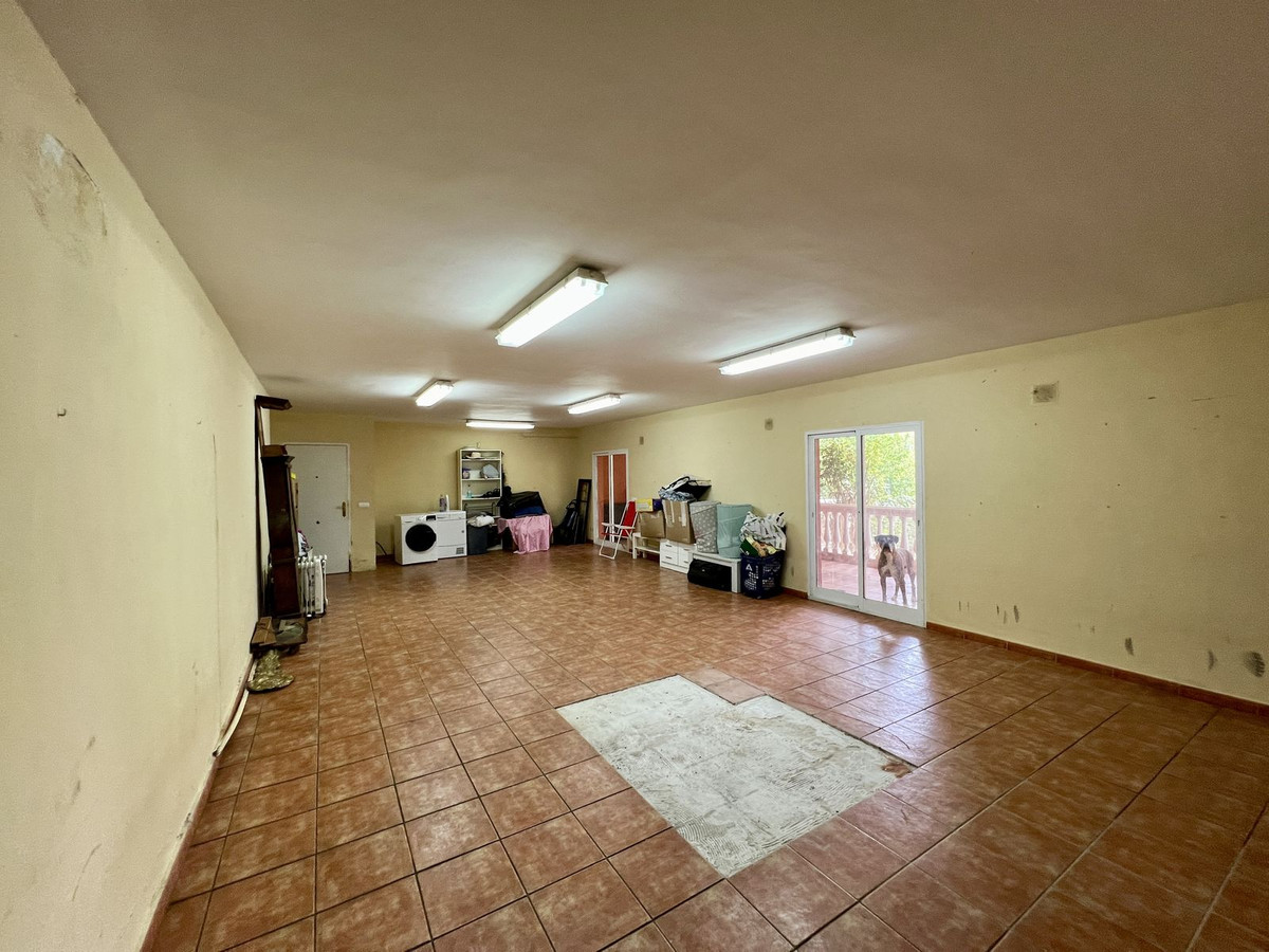 Property main view 44