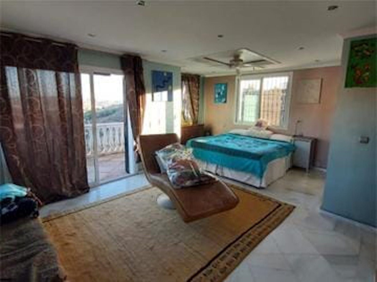 Huis te koop in Mijas Golf | 5 slaapkamers H5237173