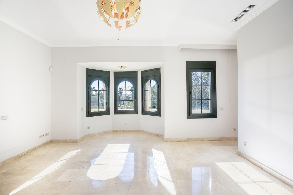 Huis te koop in Mijas Golf | 5 slaapkamers H5324368