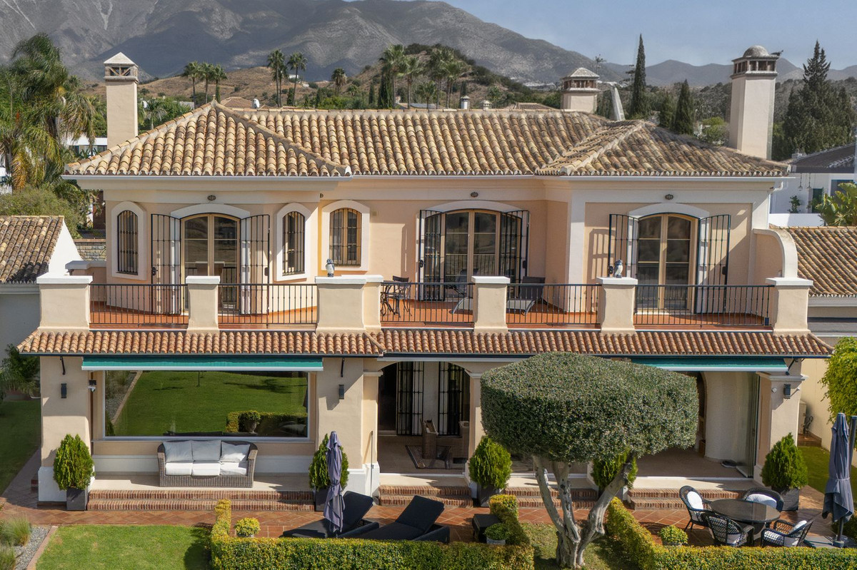 Huis te koop in Mijas Golf | 4 slaapkamers H5495992