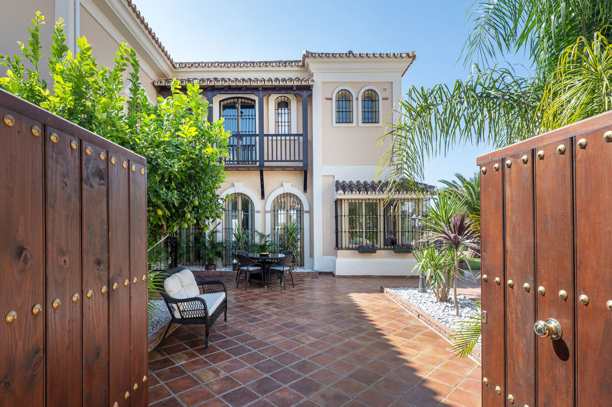 Huis te koop in Mijas Golf | 4 slaapkamers H5495992