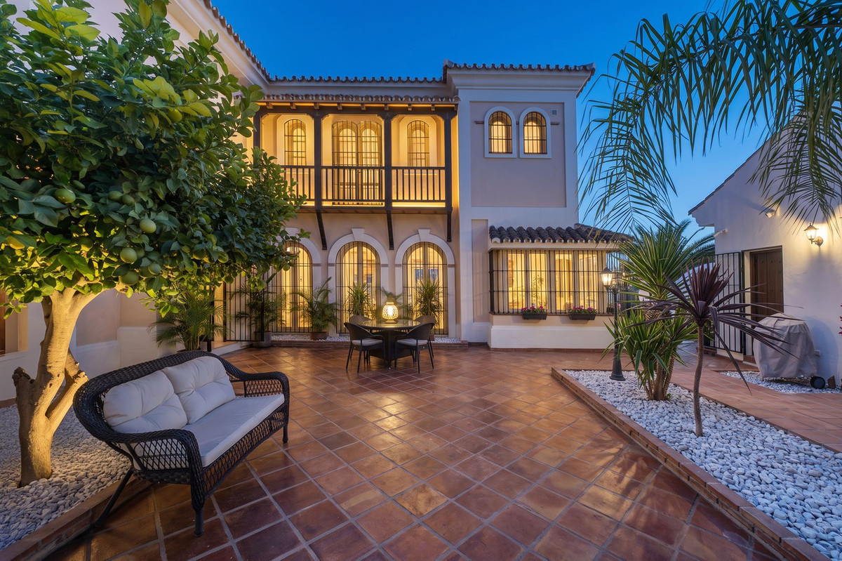 Huis te koop in Mijas Golf | 4 slaapkamers H5495992