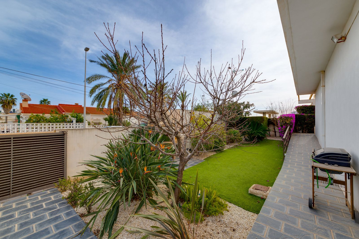 Property main view 32