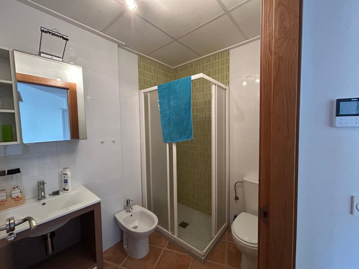 Huis te koop in Mil Palmeras | 2 slaapkamers H5244415