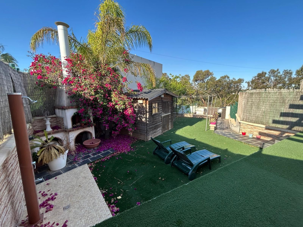 Huis te koop in Mil Palmeras | 2 slaapkamers H5244415