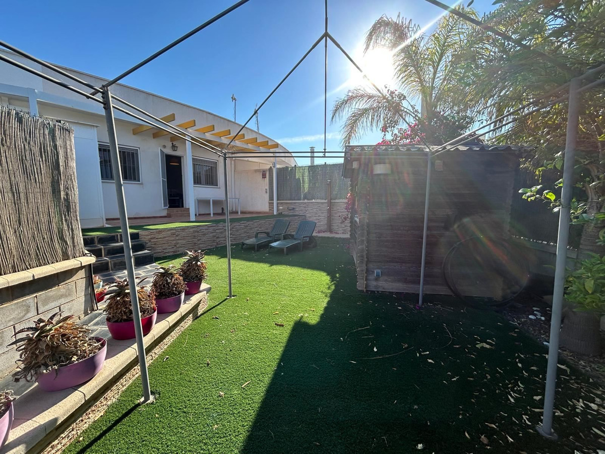 Huis te koop in Mil Palmeras | 2 slaapkamers H5244415