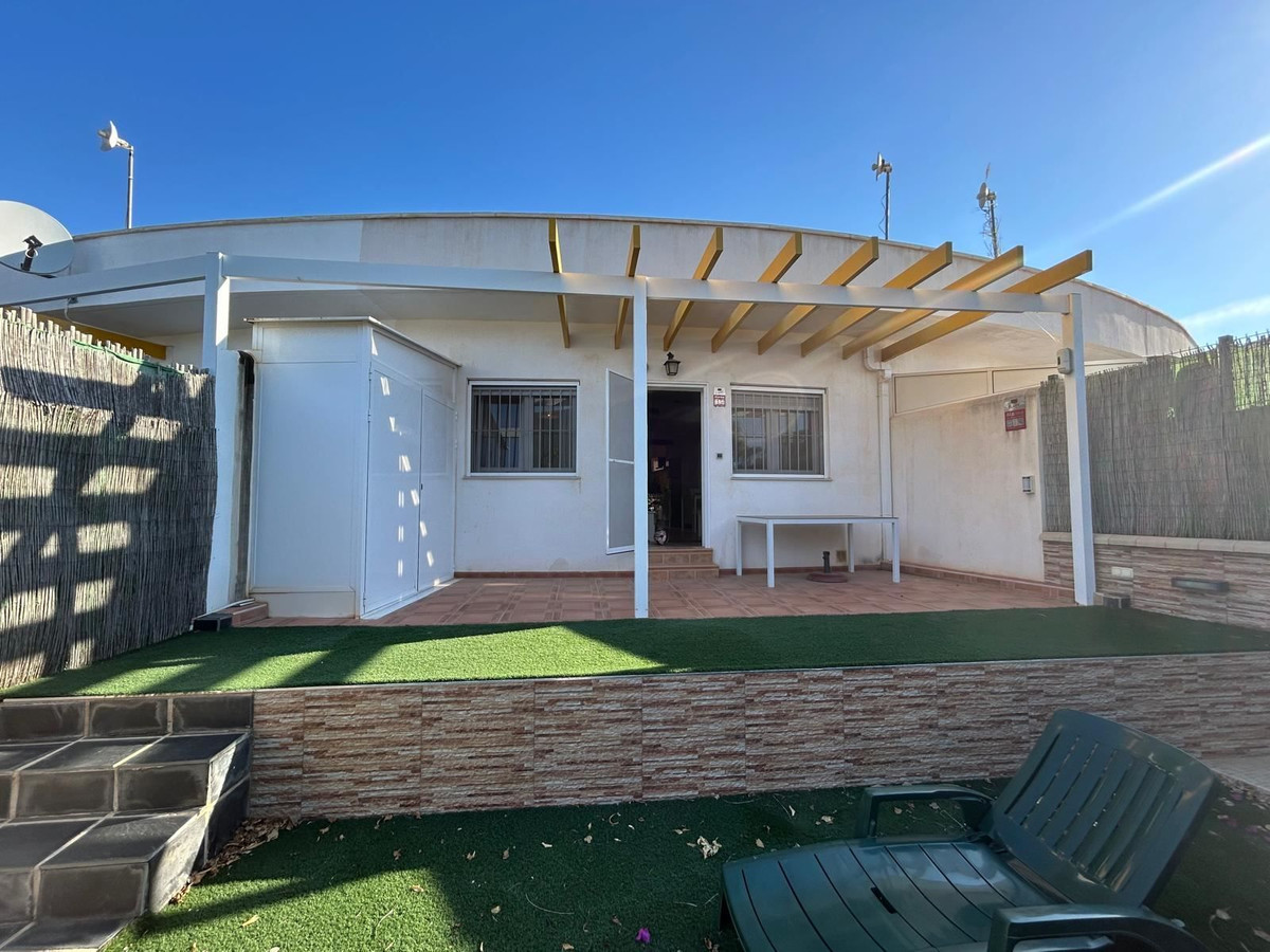 Huis te koop in Mil Palmeras | 2 slaapkamers H5244415