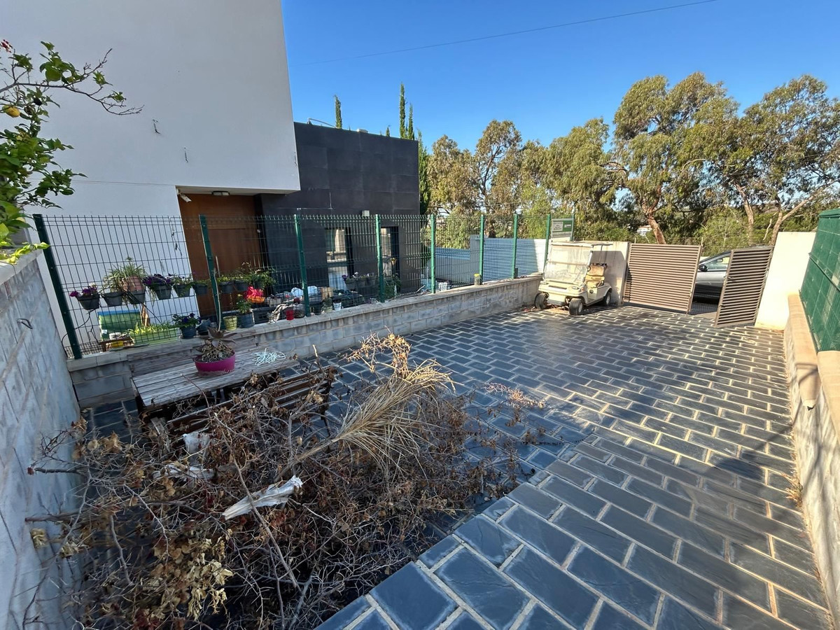 Huis te koop in Mil Palmeras | 2 slaapkamers H5244415