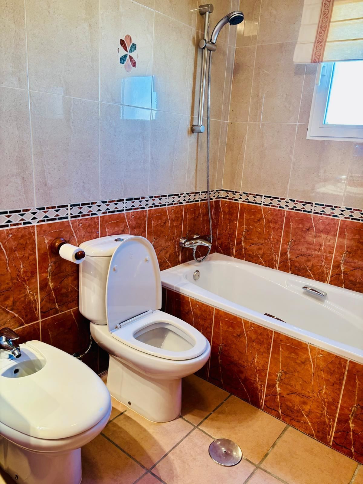 Huis te koop in Mil Palmeras | 3 slaapkamers H5245819