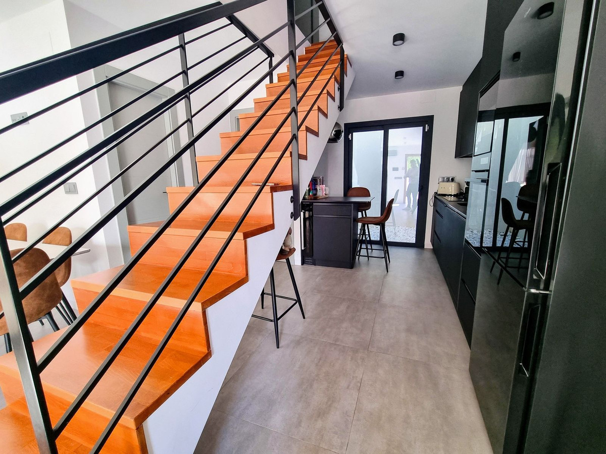 Huis te koop in Mil Palmeras | 3 slaapkamers H5292727