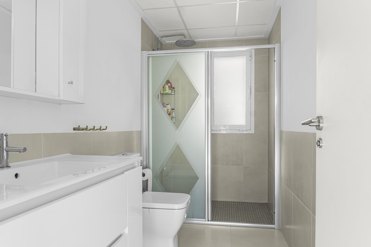 Huis te koop in Mil Palmeras | 3 slaapkamers H5298682