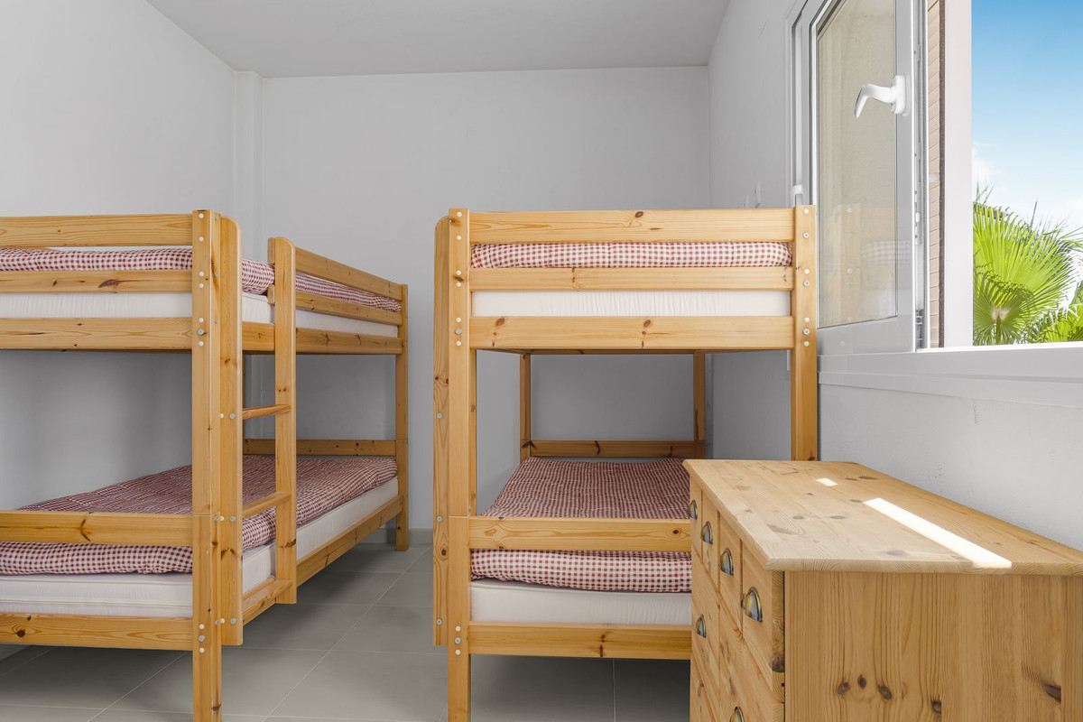 Huis te koop in Mil Palmeras | 3 slaapkamers H5298682